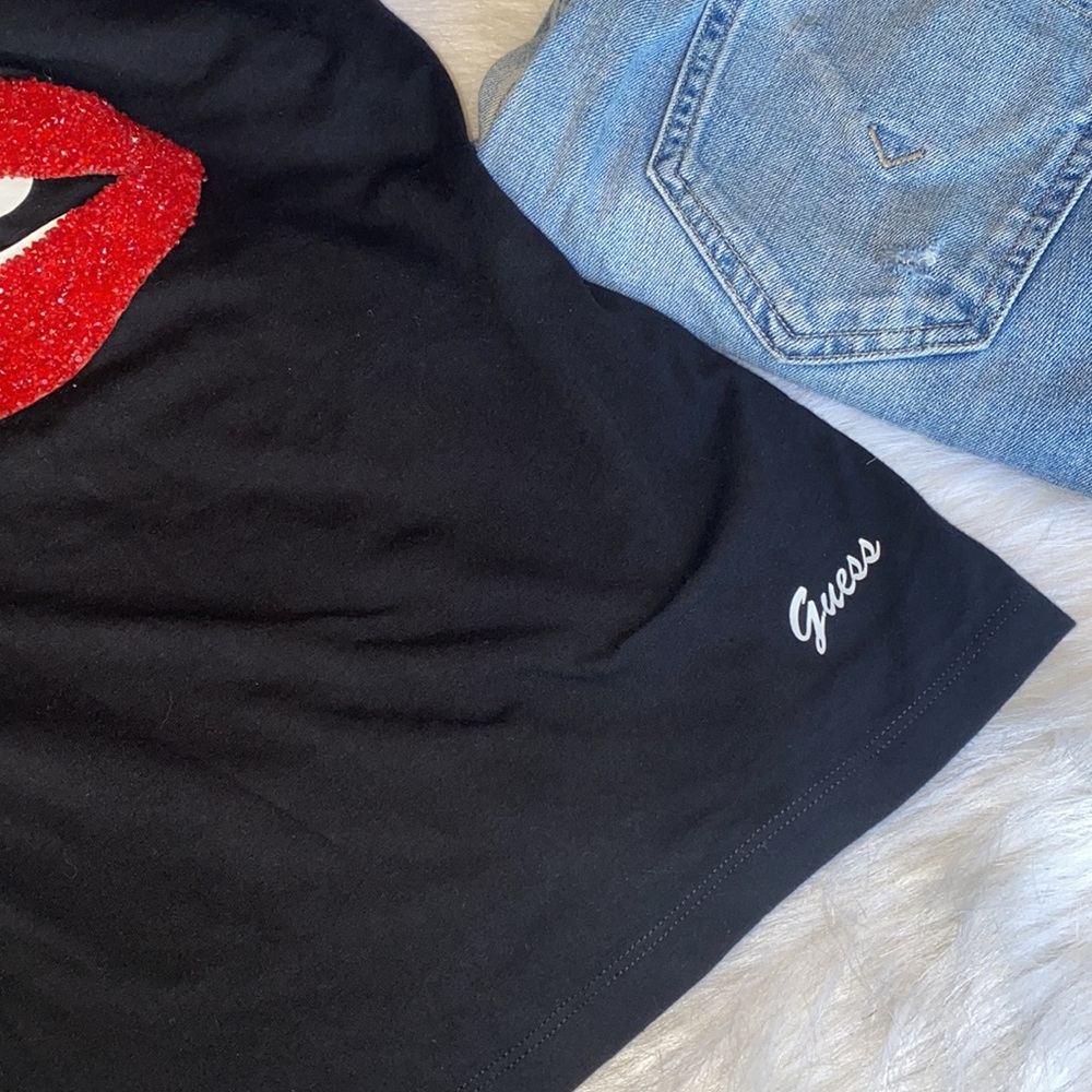 Guess Tip Tee - Picture 4 of 6